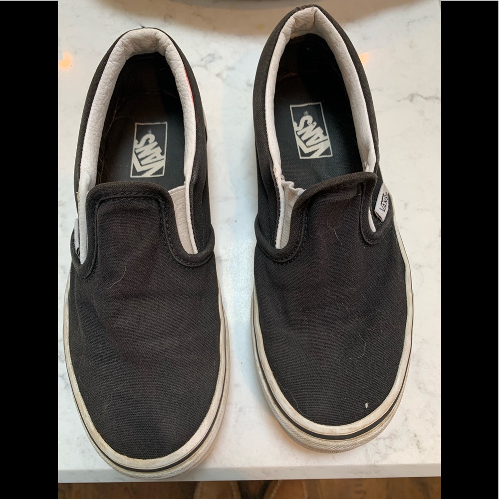 GUC Vans slide ons, size 2.5